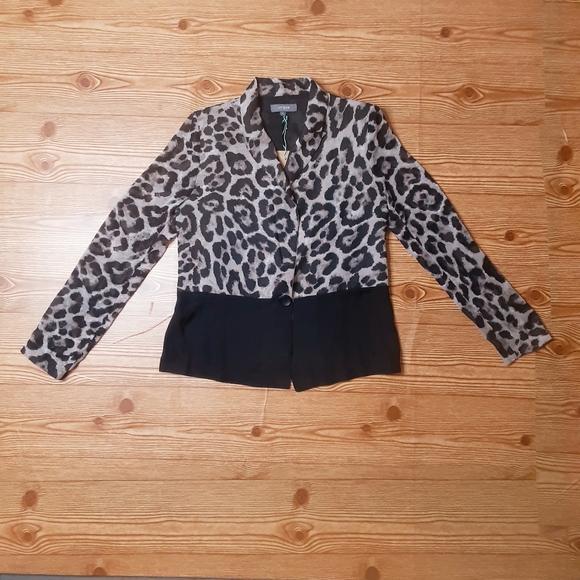 Umgee Jackets & Blazers - Umgee Cheetah Print Blazer Size Large